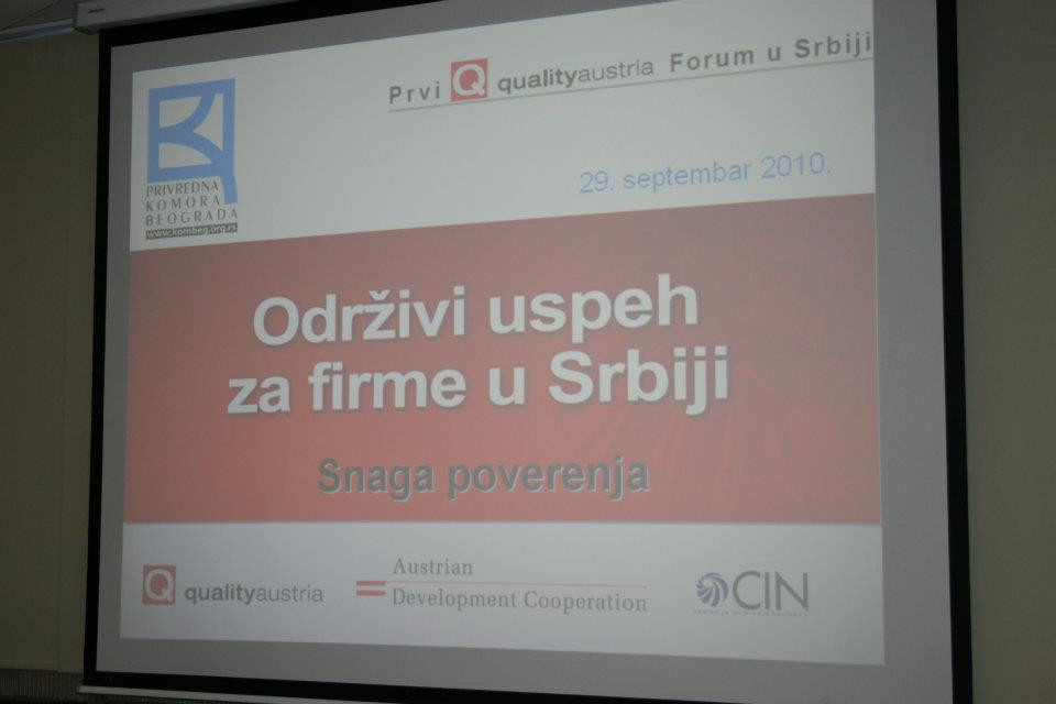 301792_283631371714933_1017223755_n